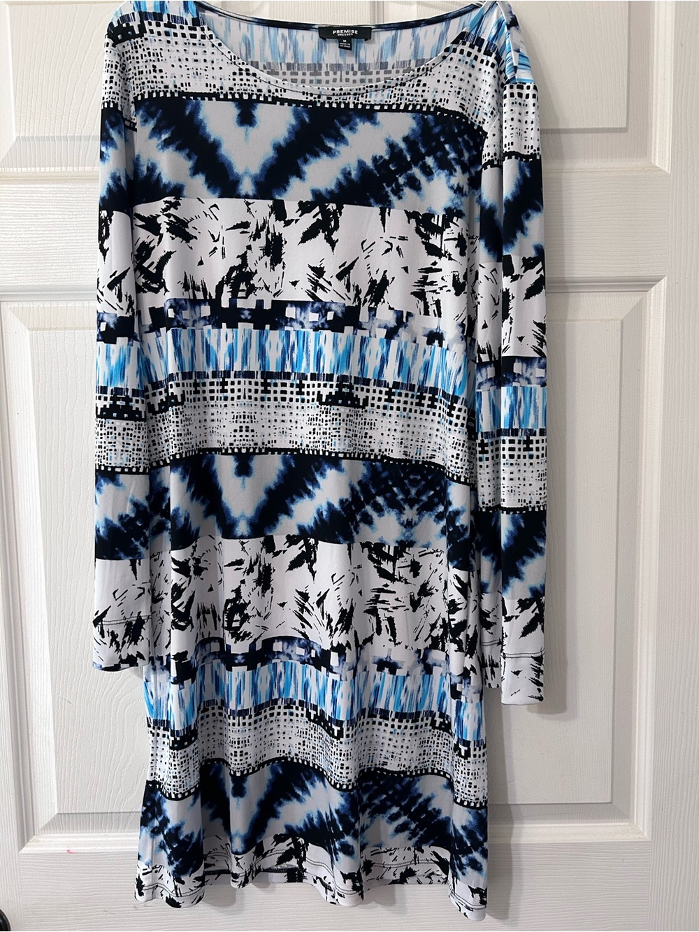 Premise dress size Medium